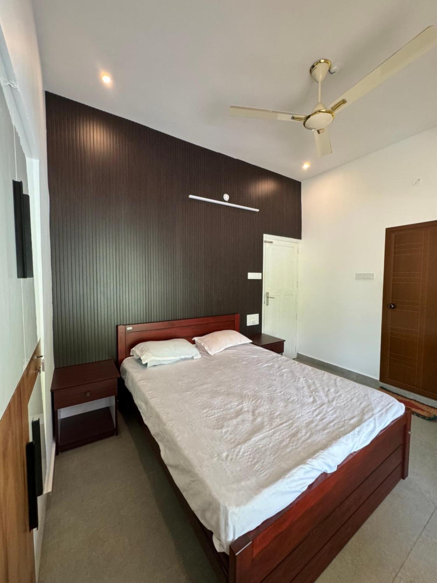 Blue Lake Villa كولاّم المظهر الخارجي الصورة